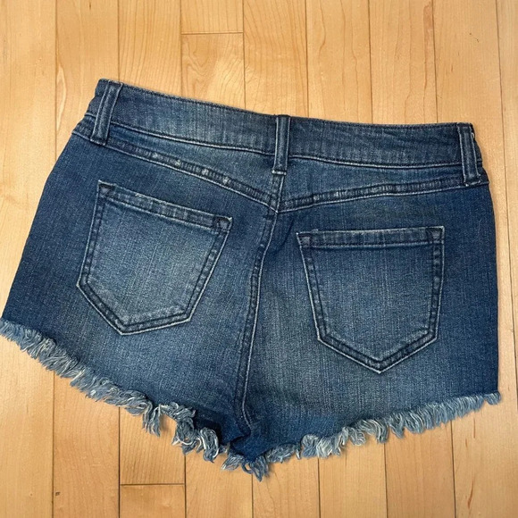HARPER Embroidered Cut Off Distressed Denim Shorts - 25 - Picture 4 of 6